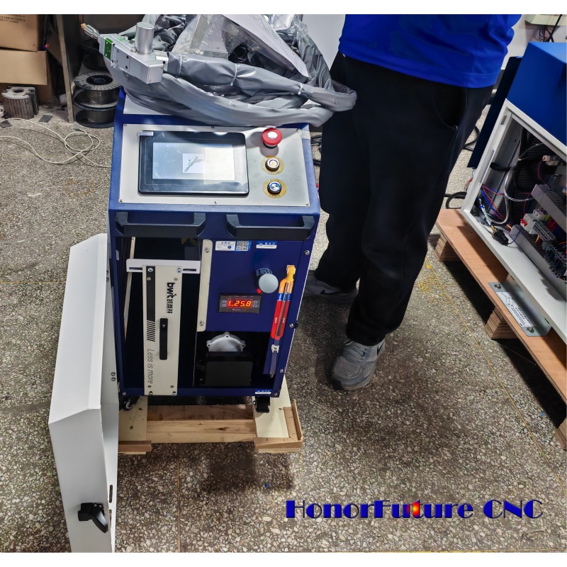 Macchina Industriale per Puliz - Industrial Fiber Laser recensione e prezzo